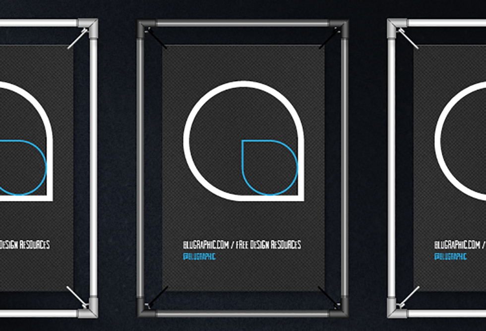 Poster Frame Mockup - L - Dark